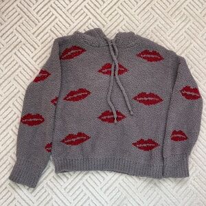 POL Gray Sweater with Red Lips Pattern
